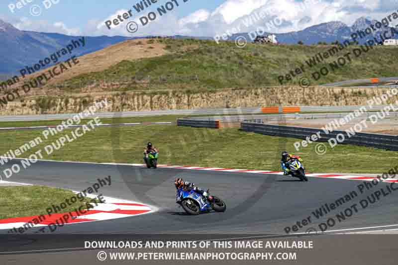 cadwell no limits trackday;cadwell park;cadwell park photographs;cadwell trackday photographs;enduro digital images;event digital images;eventdigitalimages;navarra;no limits trackdays;peter wileman photography;racing digital images;trackday digital images;trackday photos